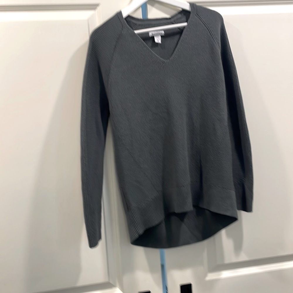 Casual v-neck sweater